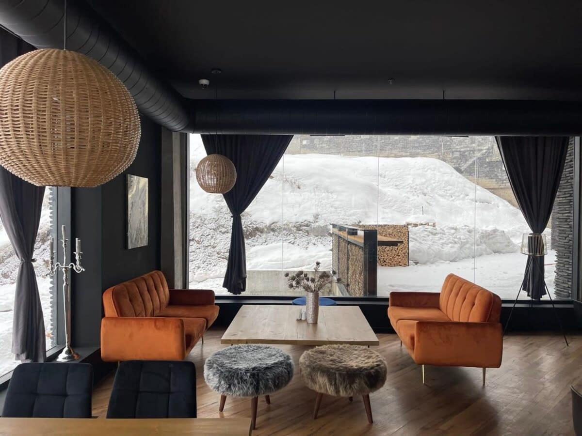 2 Room Apartment In Marshall Gudauri Project Bagian luar foto